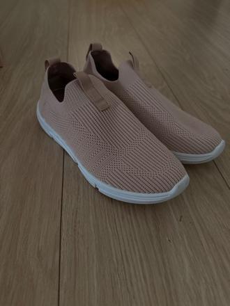 Platenky, deichmann,33