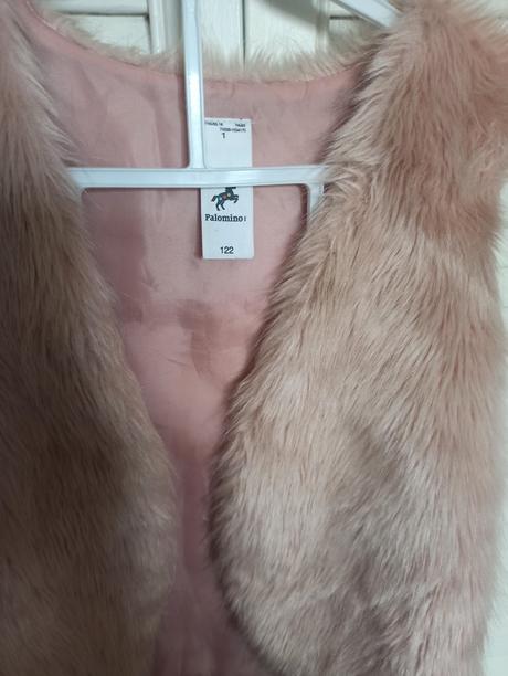 Huňatá vesta, palomino,122