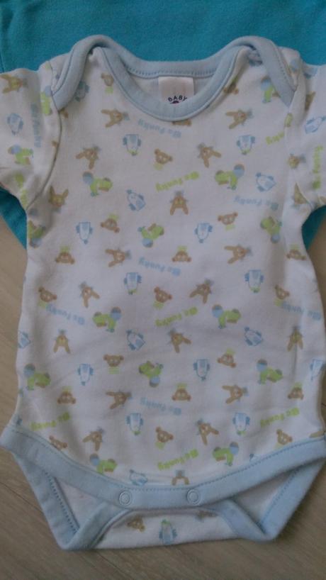 3x body krátky rukáv veľ 56, c&a,56