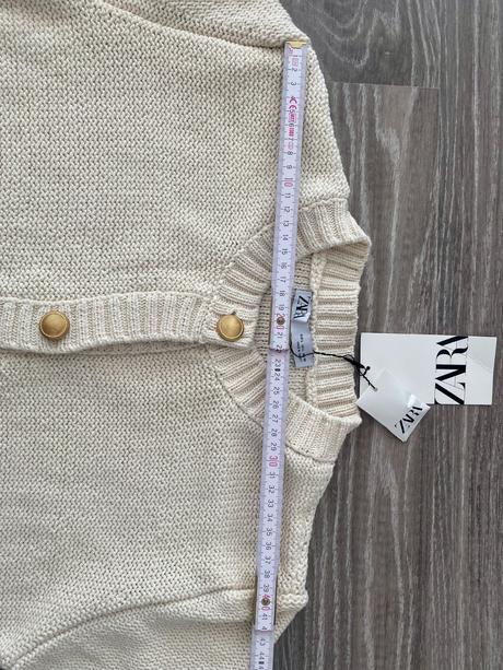 Svetrík z priadze zara, zara,m / s