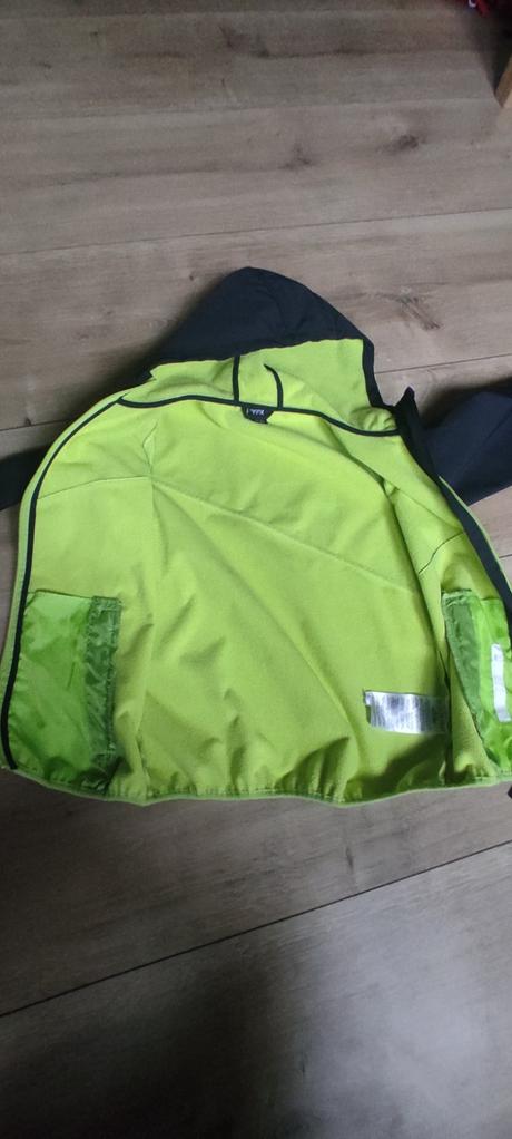 Bunda 134/140, kik,134