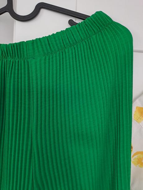 Komplet blúzky a nohavíc, 44