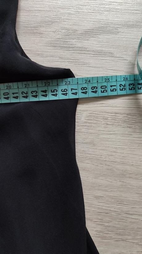 Damske cierne saty, 44