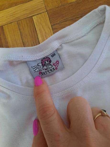 Dievčenské tričko, 146