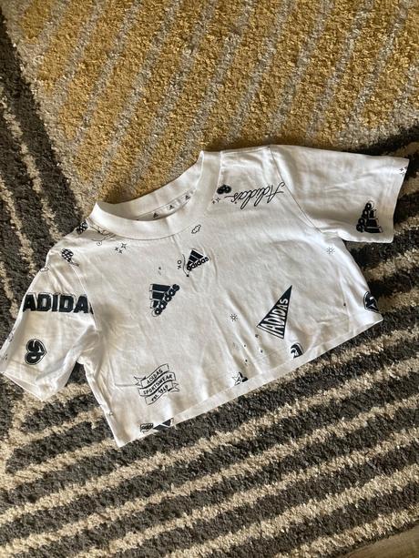 Crop tričko adidas, adidas,140