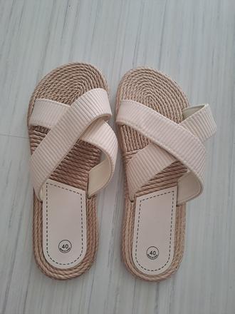 Béžové šľapky 38, 38