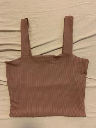 Hnedy top, new yorker,m