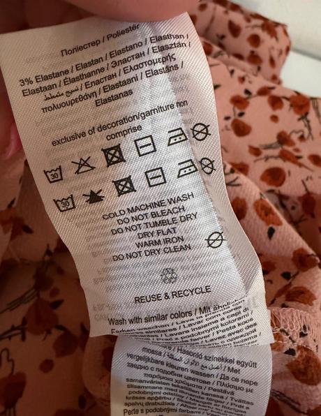 Romantické midi šaty jdy - jemný kvetinový vzor, 38