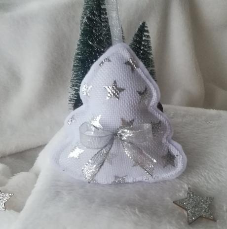 Stromček-ozdoba, dekorácia na vianočný stromček, 