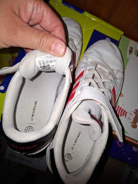 Botasky, adidas,37
