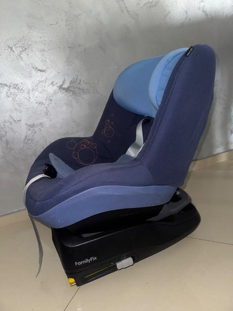 Maxi cosi pearl autosedačka + family fix základňa, maxi cosi
