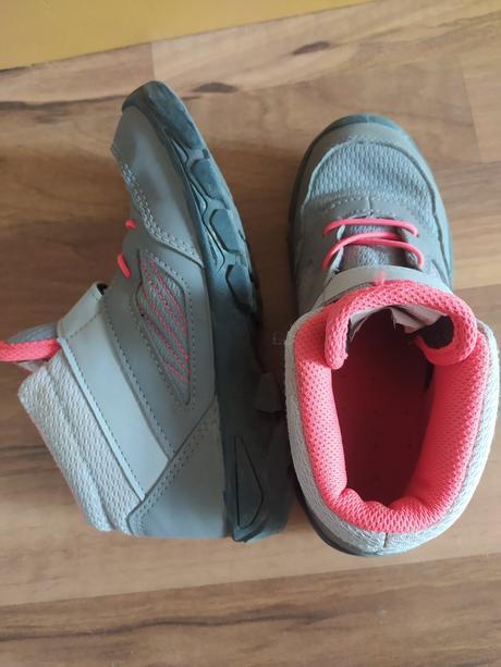 Ľahká turistická obuv, quechua,30