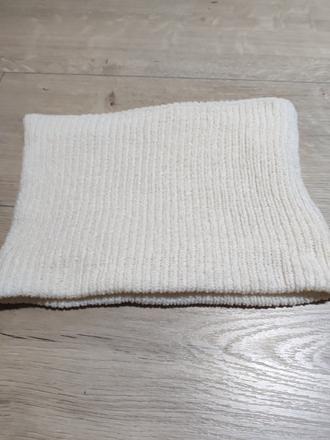 Hrubší nákrčník, takko,146