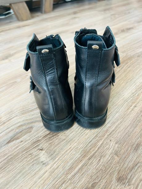 Štýlové kožené čižmy značky 5th avenue, pc 55 eur, 38