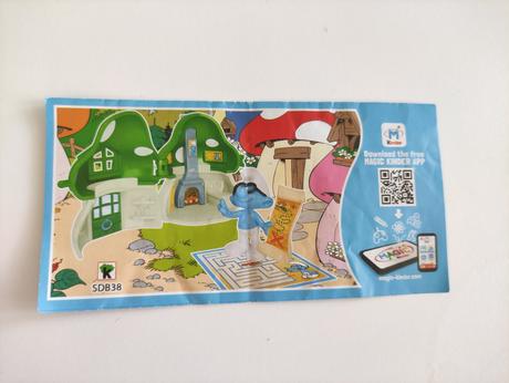 Papieriky serie z maxi kinder,