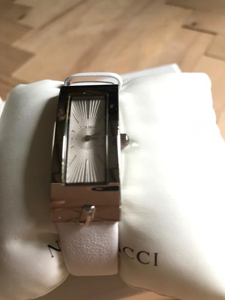 Dámske hodinky nina ricci, 