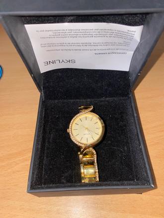 Hodiny skyline + odvoz zadarmo, skyline