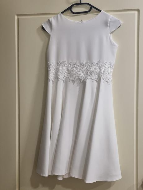 Slávnostné dievčenské šaty v. 152, 152