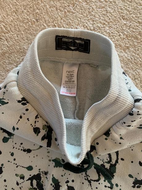 Tepláky next, next,92