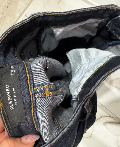 Dámske tmavé rifle s, reserved,s