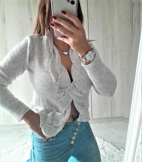 Svetrík s vrkočovým vzorom-s, s