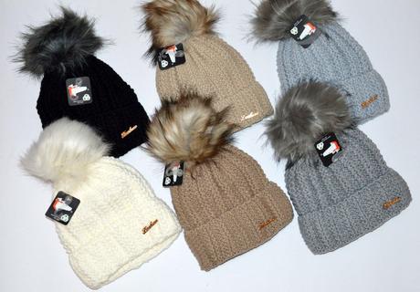 Čiapka s bohatým brmbolcom, 34 - xxxl