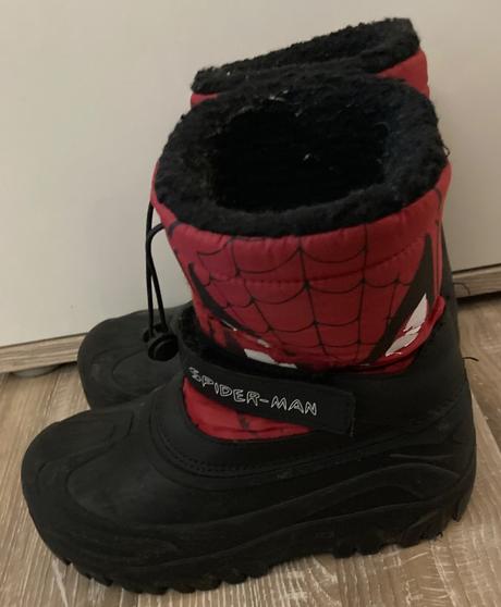 Snehule spiderman, marvel,30