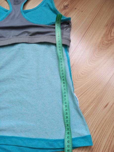 Športový top dri-fit na ramienka s podprsenkou, nike,36