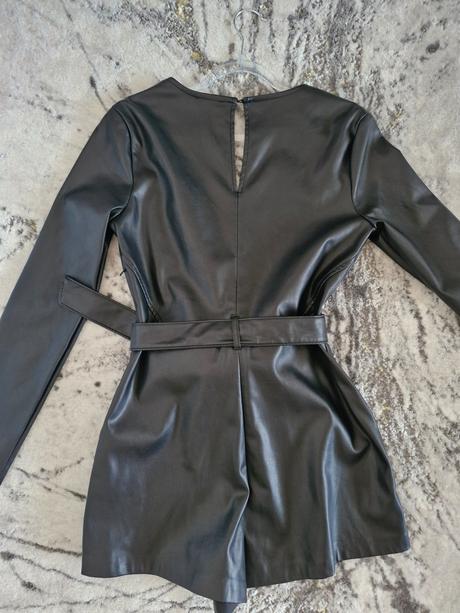Koženkový overal, bershka,m