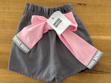 Nové pískacie kraťasy, funny bunny,110