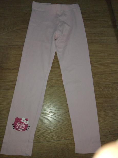 Legíny 122/128, hello kitty,122