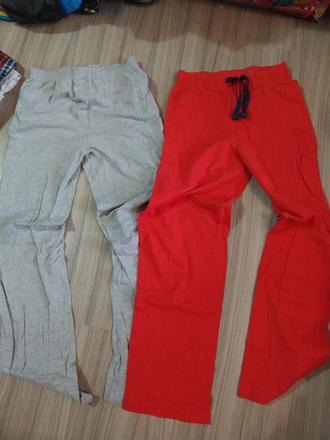 2x pyzamove nohavice, 128