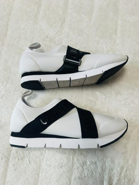 Elastické bieločierne tenisky calvin klein jeans, 39