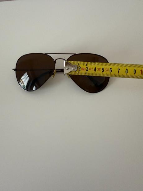 Retro slnečné okuliare, retro jeans