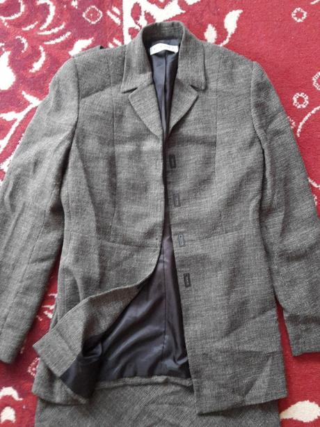 Dámsky kostým s trendy sakom, xs