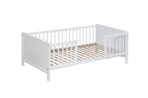 Je táto posteľ vhodná pre deti od dvoch rokov?