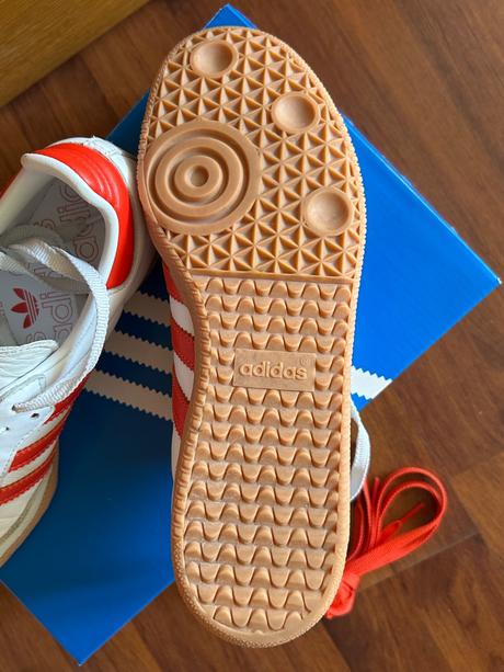 Kožené tenisky adidas samba og č.40 červené pruhy, adidas,40