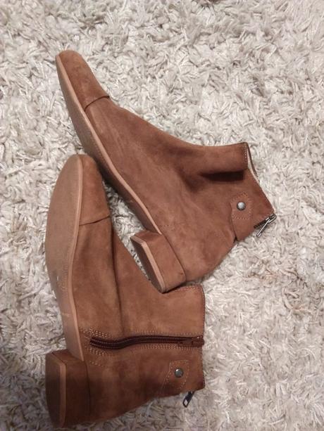 Cizmicky, vagabond,36