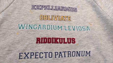 Mikina do skoly, marks & spencer,146