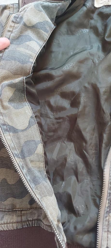 Maskáčová bunda do pása, s