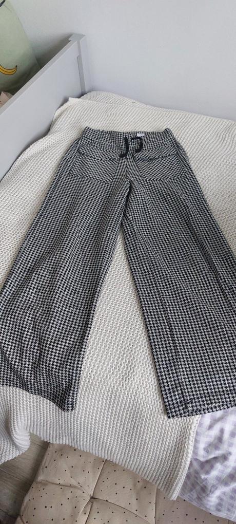 Karovane gate zara, zara,152