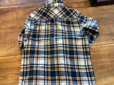 Flanelova kosela 134, chapter young,134