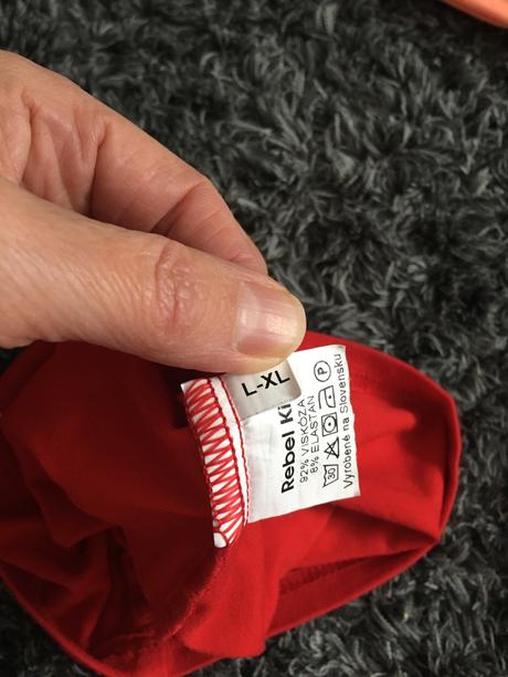 Kvalitne 3ks jar/jeseň čiapky zn.reserved, rebel, 146