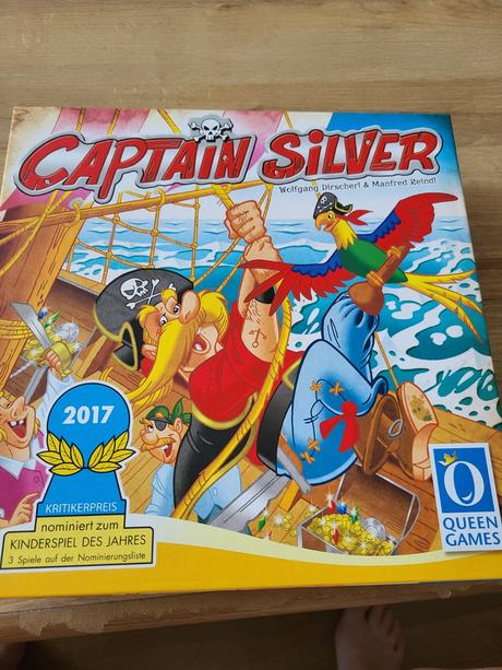 Hmatova hra captain silver, 