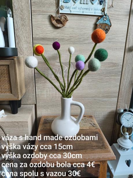 Krásne plstene guličky s vazou výpredaj, 