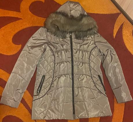 Bunda prešívaná velk. 46, 46