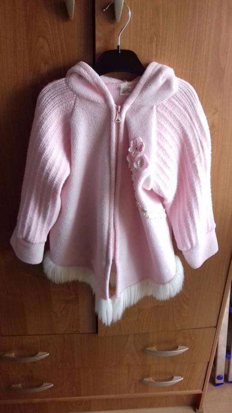 Flisovy kabatik, 122