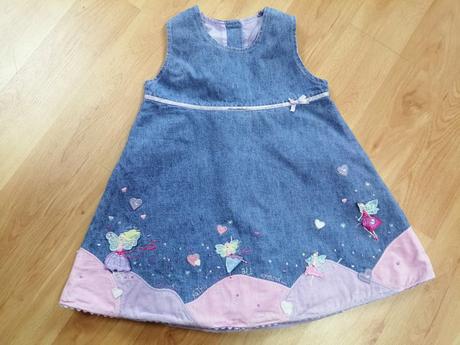 N8dherné šatičky, 92