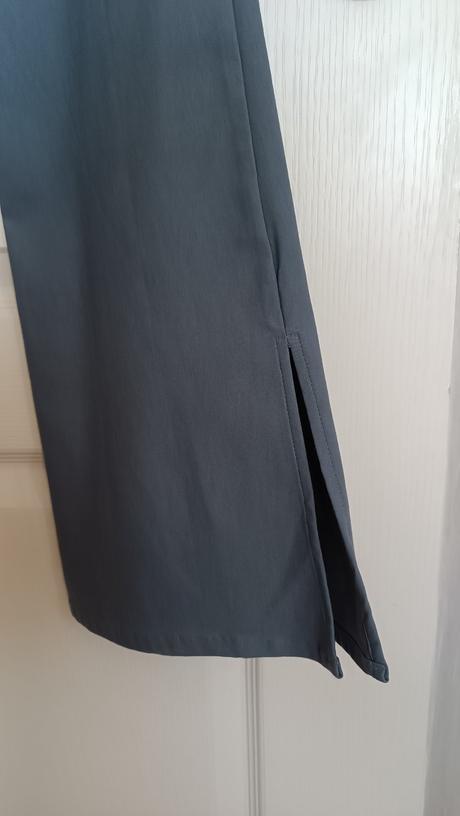 Zvonové nohavice, clockhouse,40