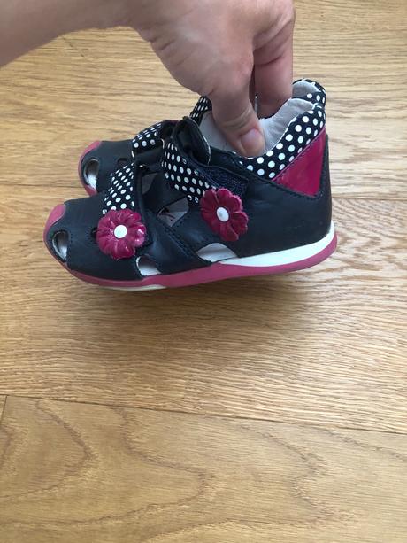 Sandale renbut, ren but,24